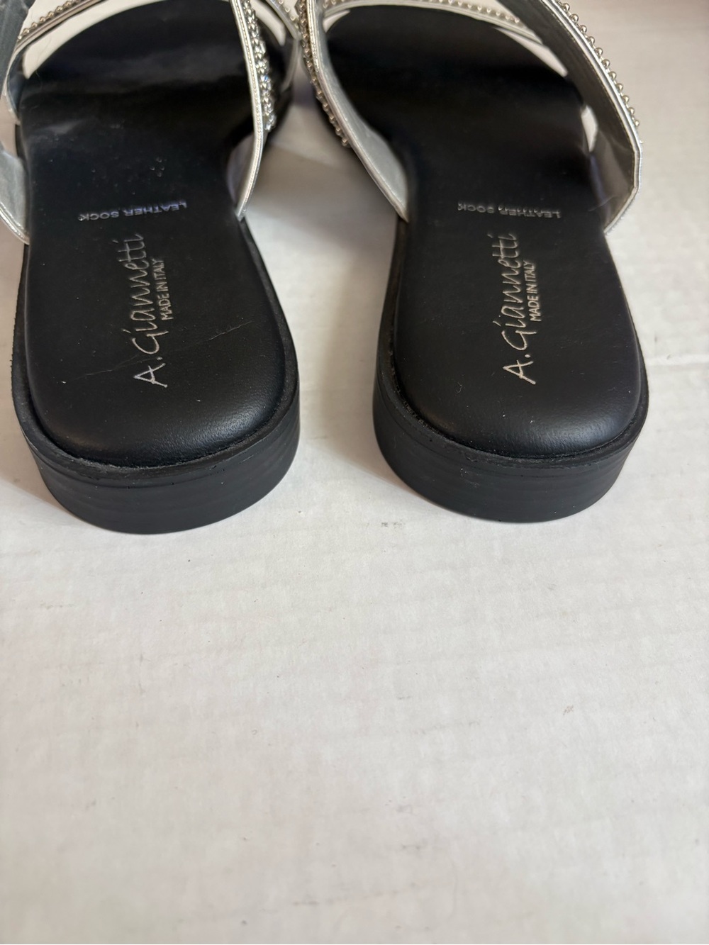 A. Giannetti Women’s Y2K Sz 7.5 Jeweled Rhinestone Double-Strap Slide Sandals. - Picture 7 of 12